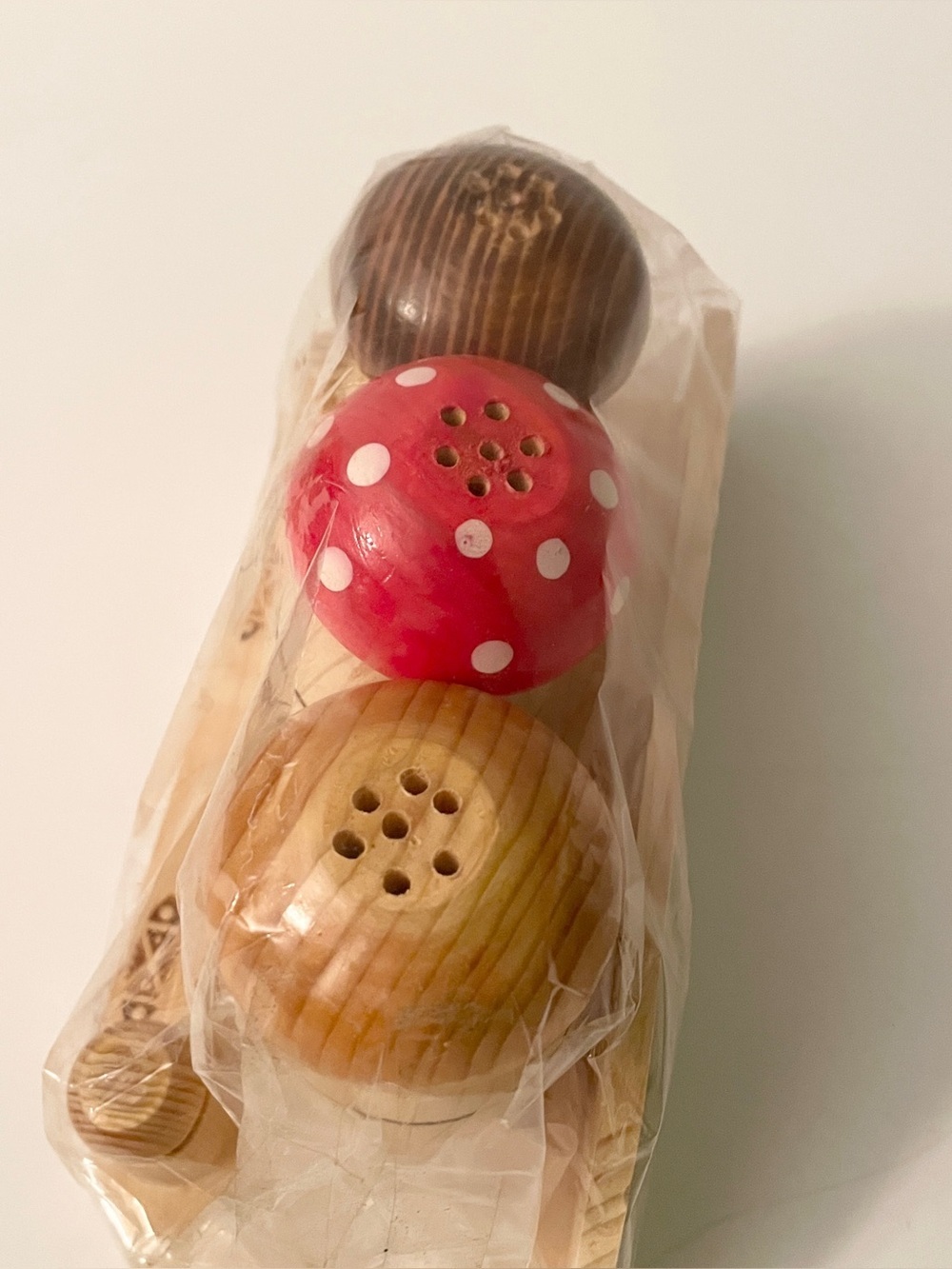 Vintage Wooden Mushroom Salt Pepper Shaker Toothpick Holder Set - Picture 3 of 14